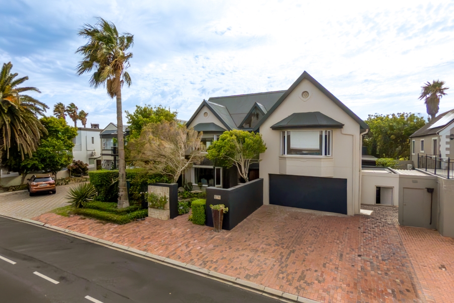 4 Bedroom Property for Sale in Greenways Golf Estate Western Cape